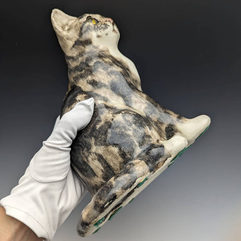 英国ウィンスタンレイ ケンジントンキャット キジトラ 陶器製フィギュリン(サイズ4)